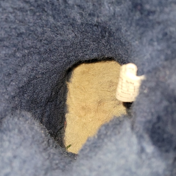 UGG  navy blue with ribbon bows in back size 6 - Picture 9 of 9